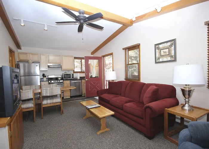 Streamside On Fall River